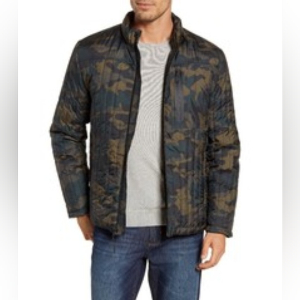 Cole Haan fleece lined quilted jacket. Men's XL
